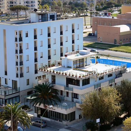 Hotel Duca Degli Abruzzi Montesilvano Bagian luar foto