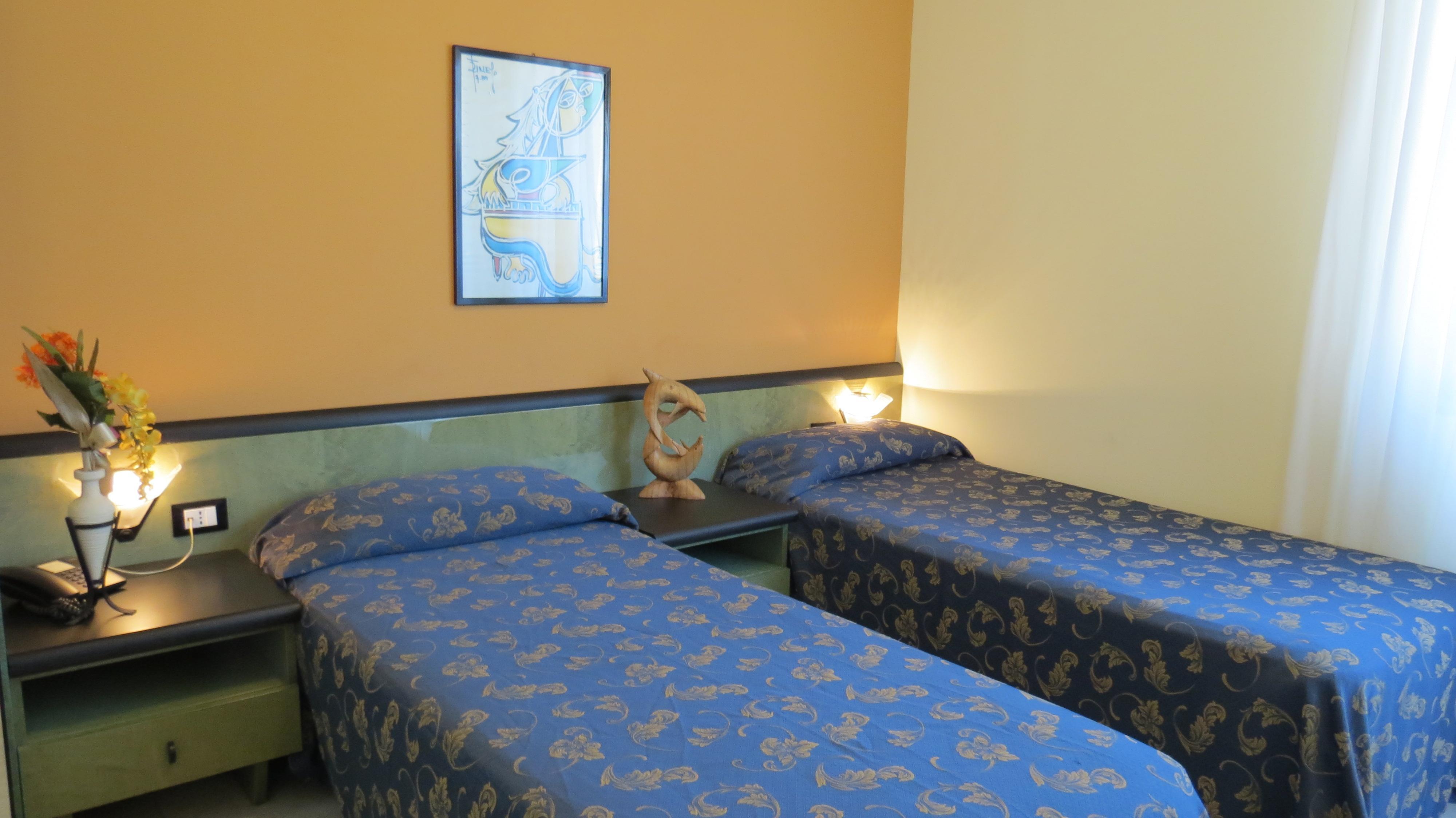 Hotel Duca Degli Abruzzi Montesilvano Bagian luar foto